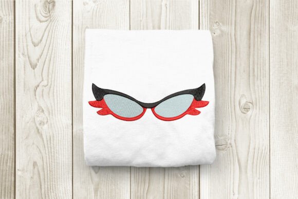 Reviewing the Vintage Secretary Glasses Embroidery Design